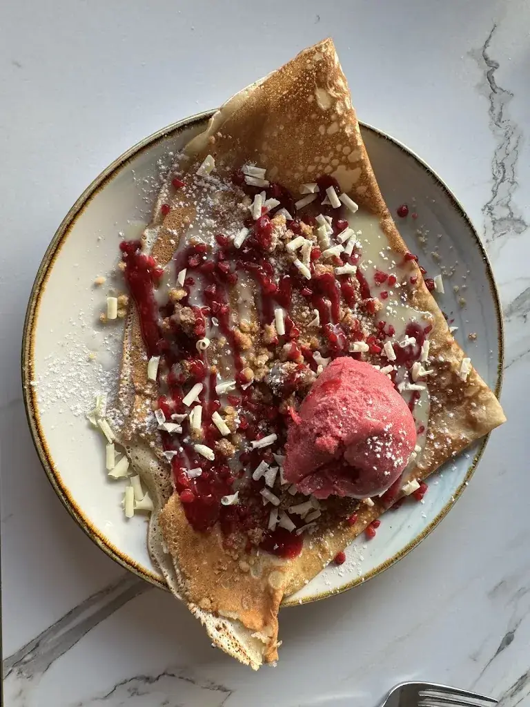 Miroslav Gojic_Le Sweety_Saint-Marcel_review