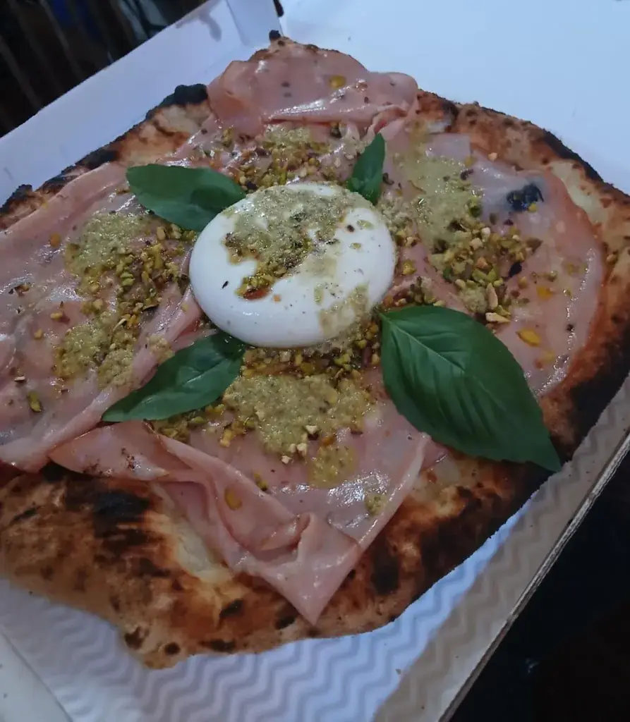 IlGrillo StraParlante_Casa Mia_Saint-Marcel_review