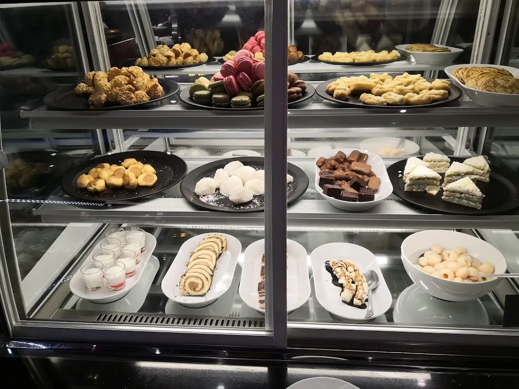 Mandarin Garden_Saint-Marcel_slider_image_1