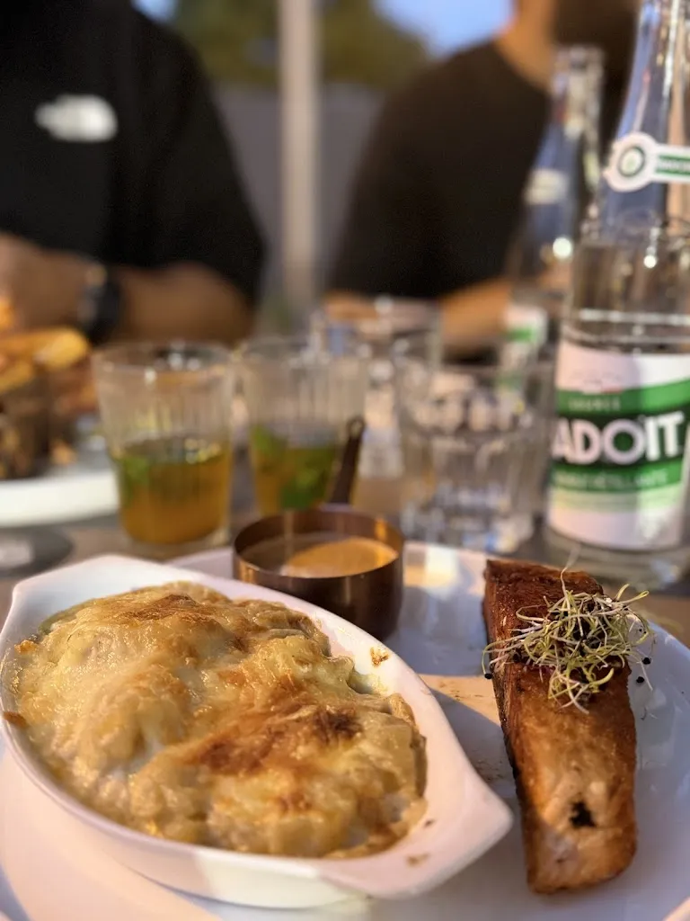 Ness Kms_L' Abraiseyenne_Saint-Jean-de-Braye_review