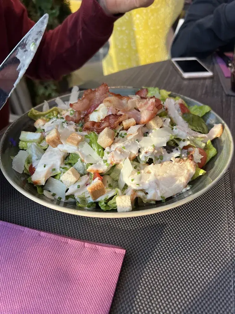 Clemcloum 08_LINA RESTAURANT_Saint-Jean-de-Braye_review