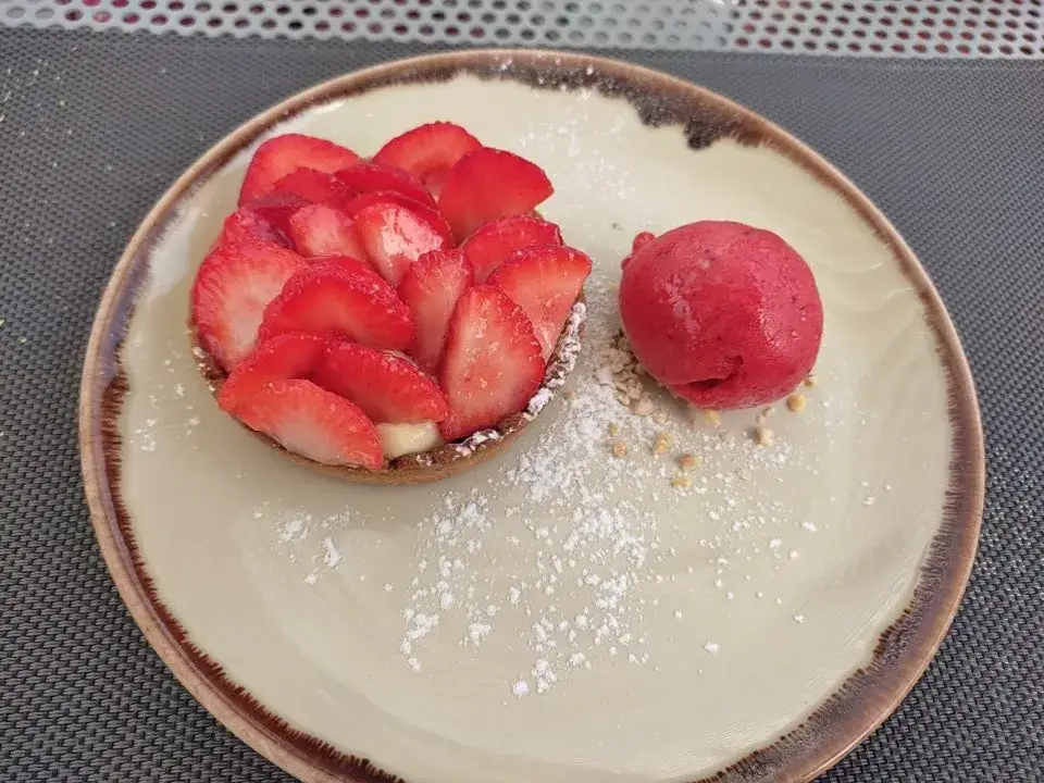 Clementine M_LINA RESTAURANT_Saint-Jean-de-Braye_review