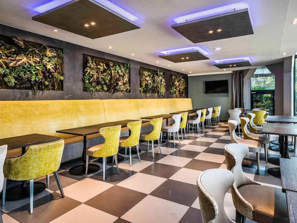 LINA RESTAURANT_Saint-Jean-de-Braye_slider_image_1