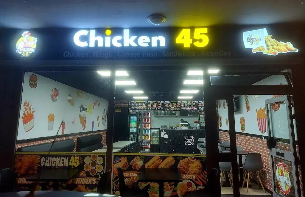 chicken 45 restaurant in Saint-Jean-de-Braye