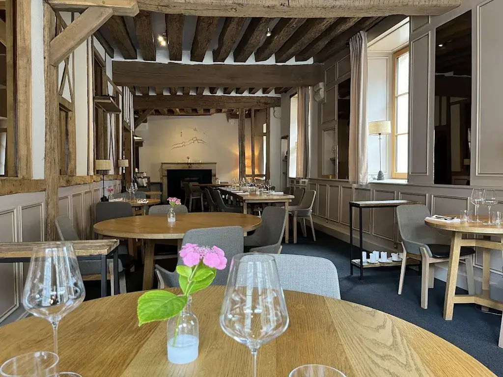 La Tour_Sancerre_slider_image_3