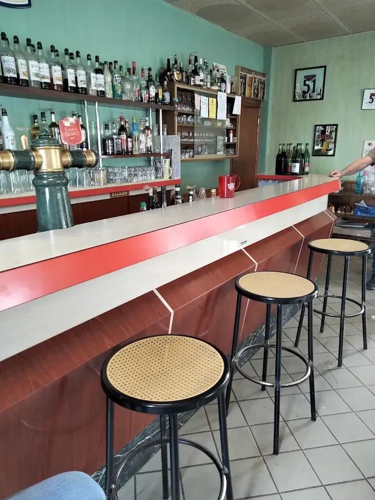 Marie Krank_Bar Restaurant Chez Le Cantalou_Ambert_review