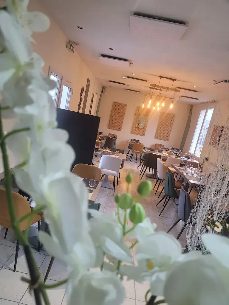 L'Omélya_Saint-Pierre-des-Corps_slider_image_1