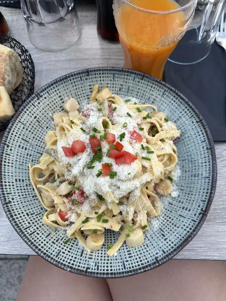 Zoé_Brasserie les Z'Artisans_Saint-Pierre-des-Corps_review