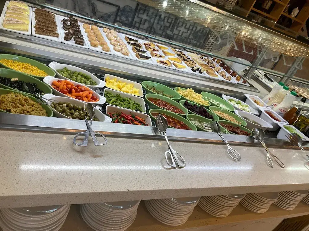 Restaurant l’Himalaya / Buffet Wok Grillade Asiatique et Indien - Vente à Emporter / 37 Tours restaurant in Saint-Pierre-des-Corps