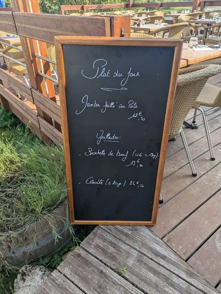 Carina Hørup Dirchsen_Le Bistro’Quai_Saint-Satur_review