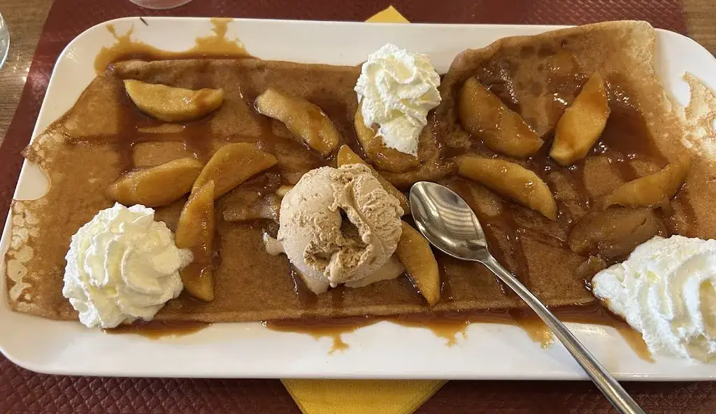 Aline Berger_La récrêpe_Savigny-en-Sancerre_review