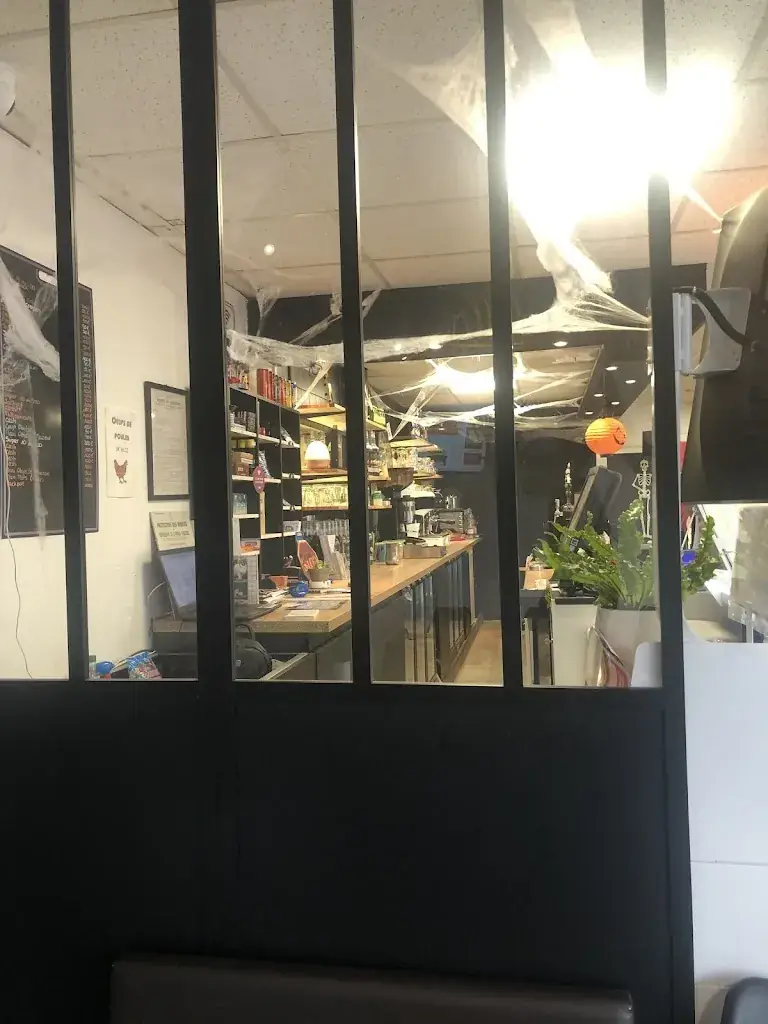 Le Saussay - Bar_Saussay_slider_image_1