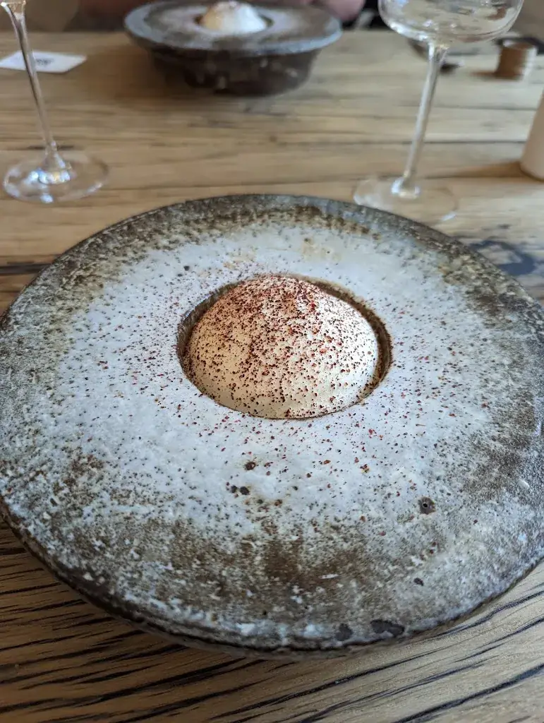 S K_Osma_Sargé-sur-Braye_review