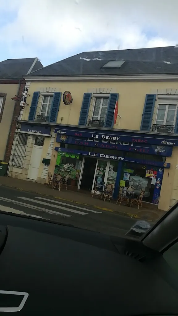 Le Derby_Savigny-sur-Braye_slider_image_2