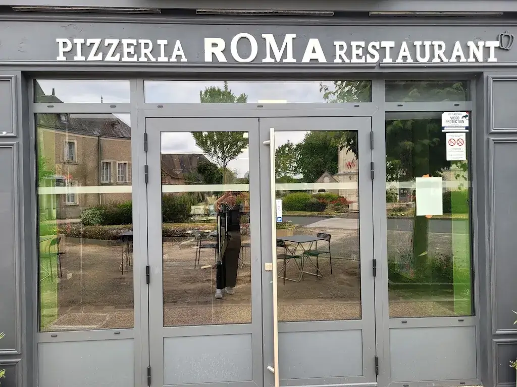 Roma pizzeria restaurant_Savigné-sur-Lathan_slider_image_3