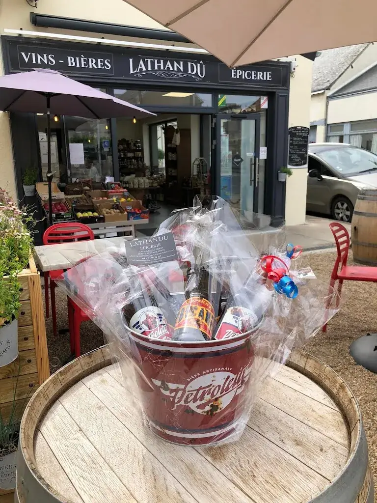 Menu_LATHAN DU_Savigné-sur-Lathan_image_3