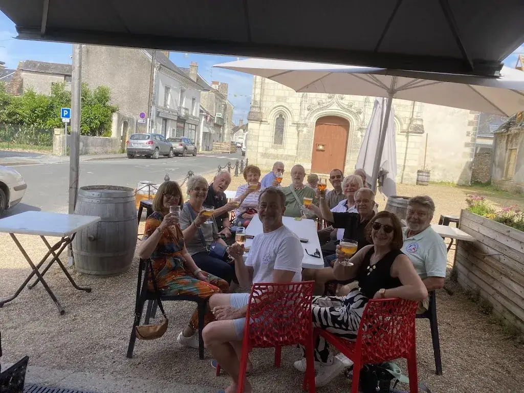 Vincent Arnaut_LATHAN DU_Savigné-sur-Lathan_review