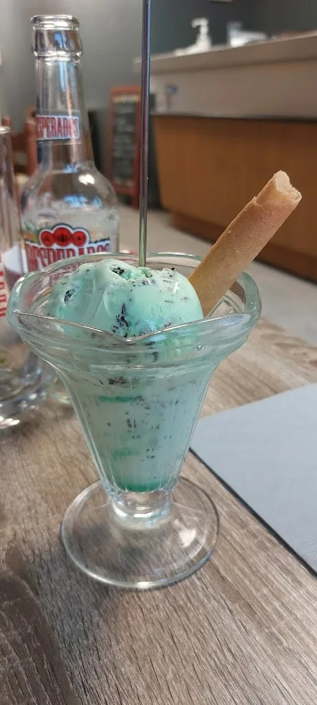 Alex CupraR_La Crêp'Rit_Savigné-sur-Lathan_recensione