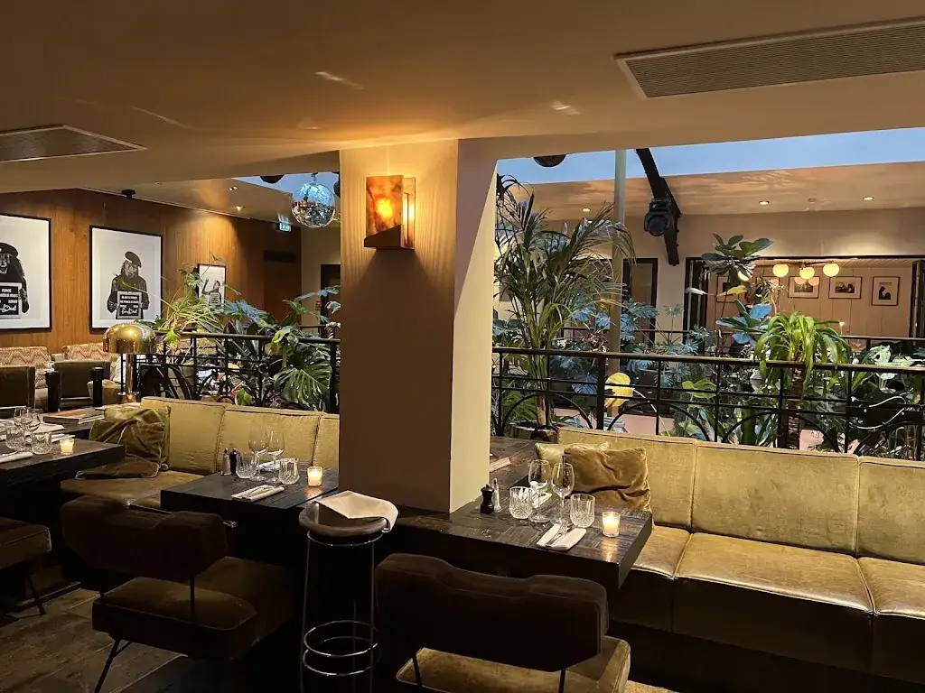 Terrasse de l'Alcazar restaurant in Paris