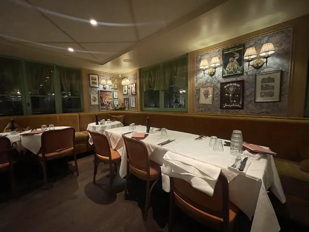 Brasserie des Prés_Paris_slider_image_3