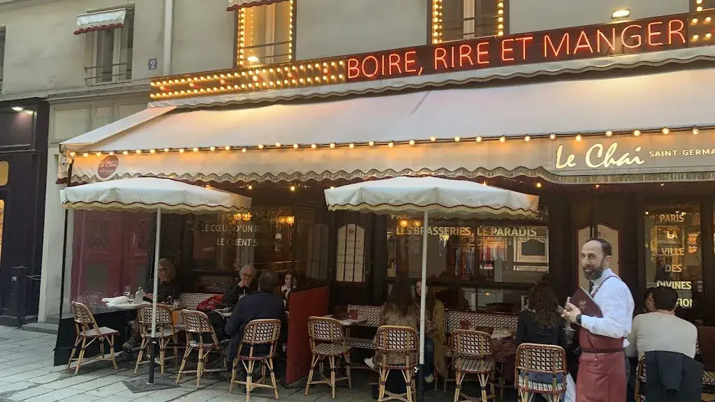 Scott Bogen_Le Chai - Saint Germain_Paris_review