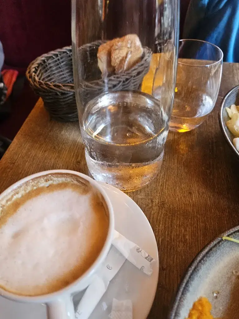 Quang Hải Trương_Le Paris Paris_Paris_review