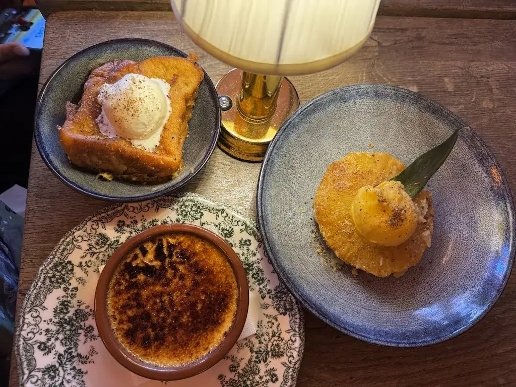 Erica Almaguer_Le Paris Paris_Paris_review