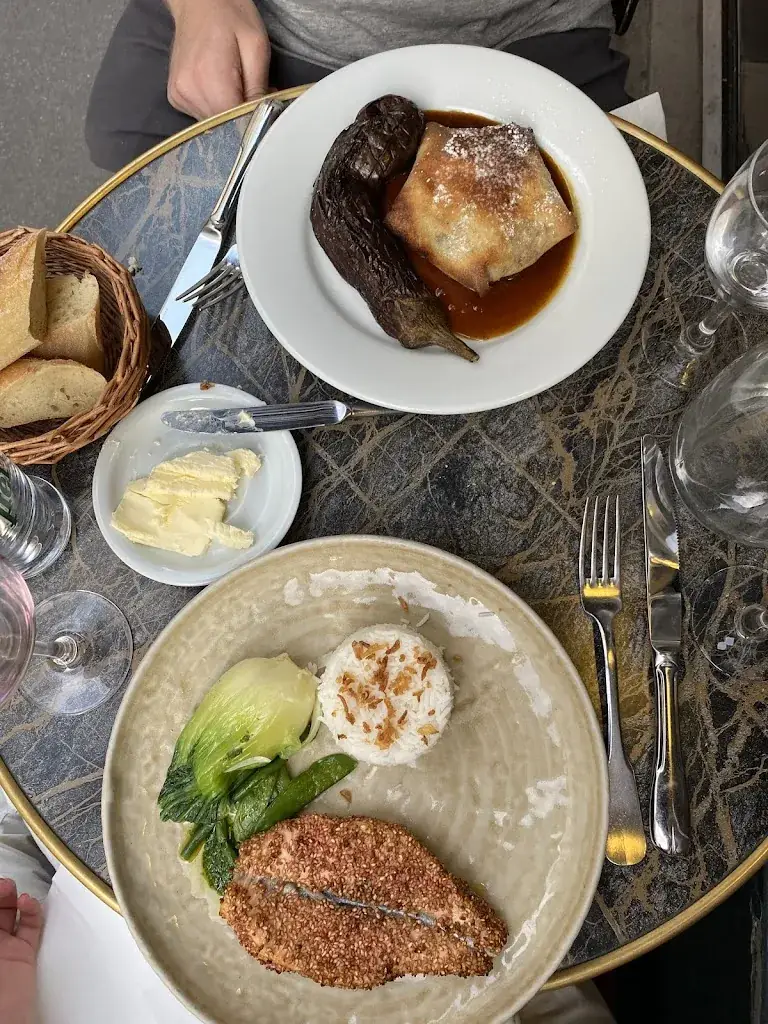 Ann Marie Diener_Au 35_Paris_review