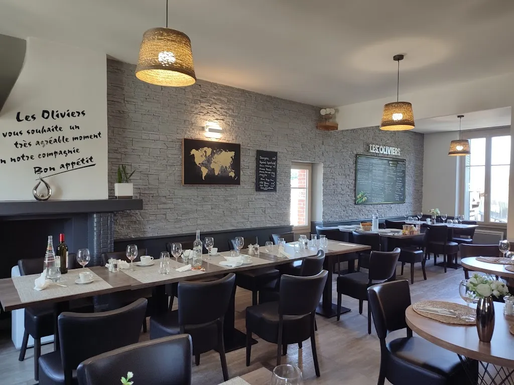 Les Oliviers ristorante a Salbris