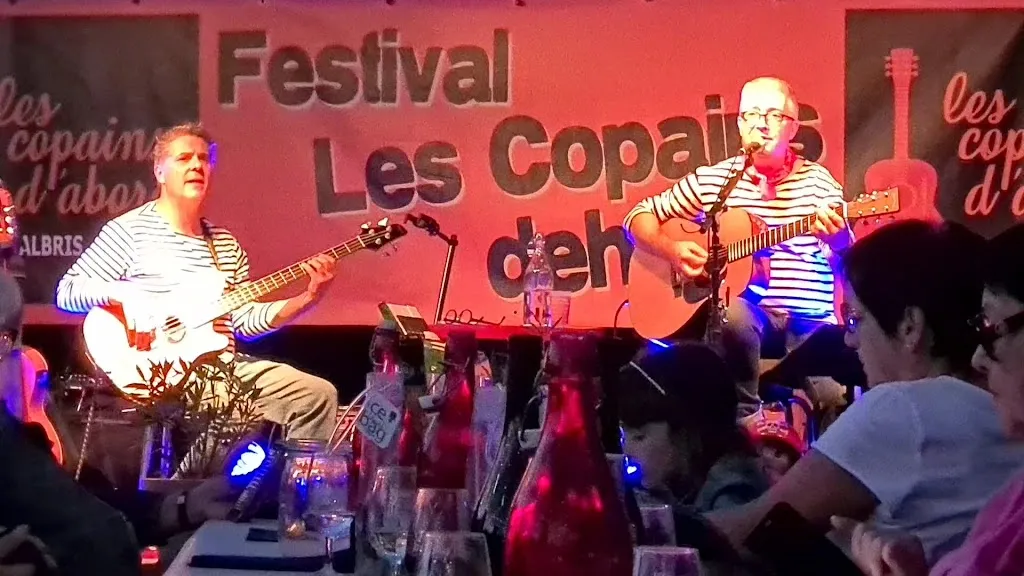 Les copains d'abord_Salbris_slider_image_2