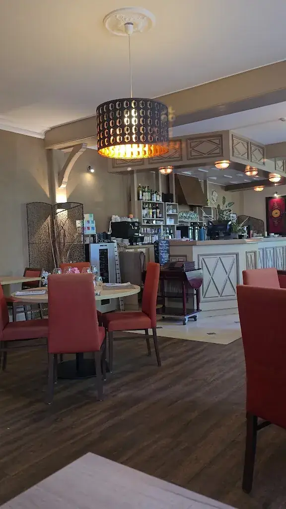 Restaurant Mamicha, Hotel du Parc_Salbris_slider_image_2