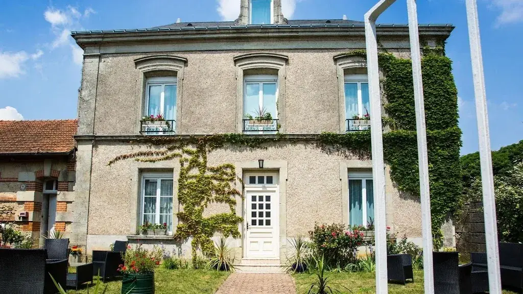 Logis Hôtel de la Mère Hamard restaurant in Semblançay