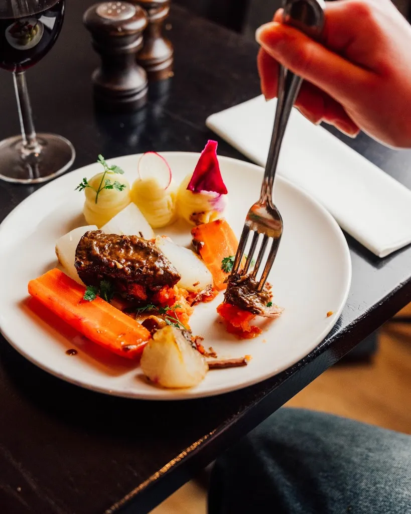 La Puce_Saint-Ouen-sur-Seine_slider_image_3