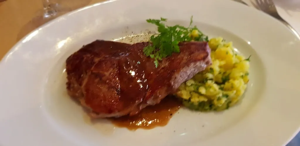 Tareq Muhmood_Ma Cocotte St Ouen_Saint-Ouen-sur-Seine_review