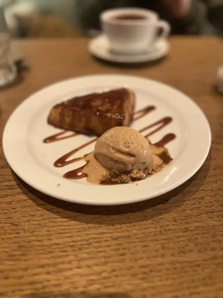 Brandon Ream_Feuille de Chou_Saint-Ouen-sur-Seine_avis