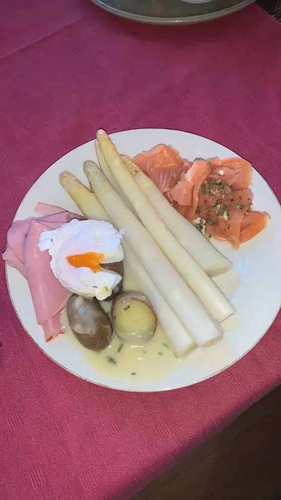 Menü_La Carlingue LFHR Brioude_Beaumont_Bild_9