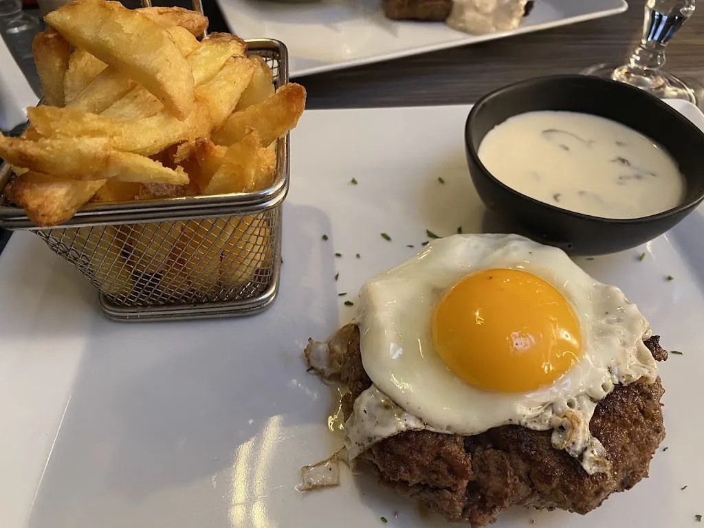 Manalia N_O'Papa restaurant_Saint-Ouen-sur-Seine_review