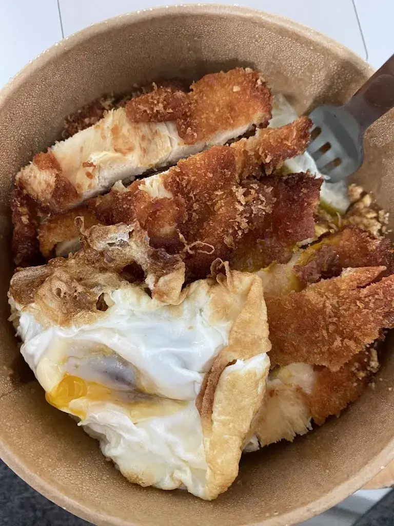 Azaria Gomez_L'Osmoze_Saint-Ouen-sur-Seine_review