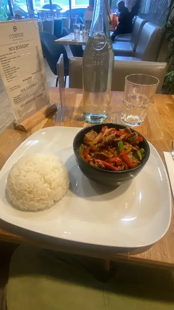 Cyrus Monk_L'Osmoze_Saint-Ouen-sur-Seine_review