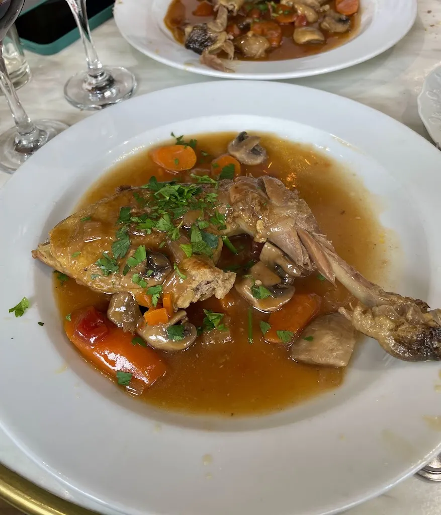 Julian Adhitia_Le Relais Des Broc's_Saint-Ouen-sur-Seine_recensione