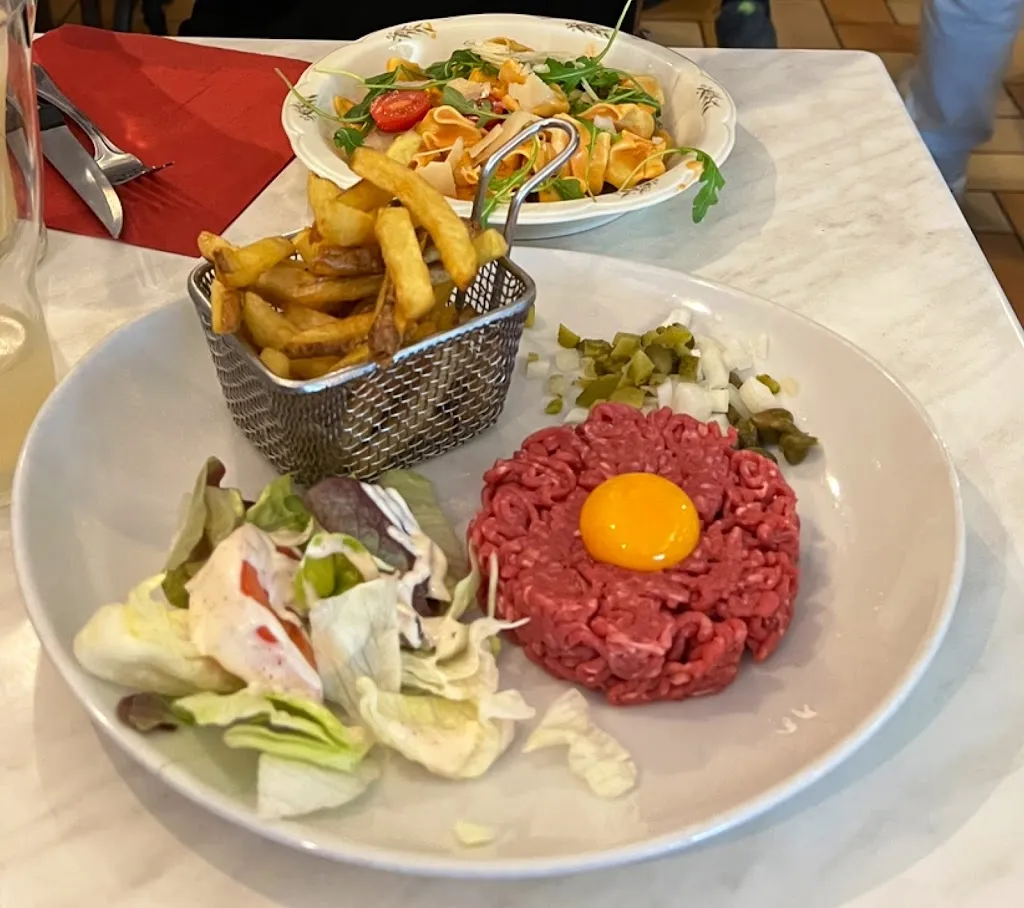 Le Relais Des Broc's_Saint-Ouen-sur-Seine_slider_image_3