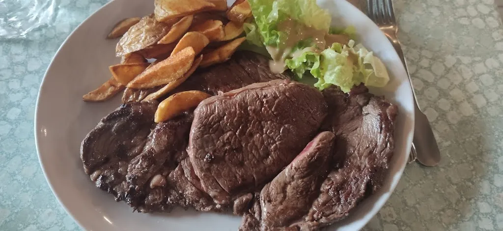 Menü_Restaurant La Petite Auberge_Sancoins_Bild_1