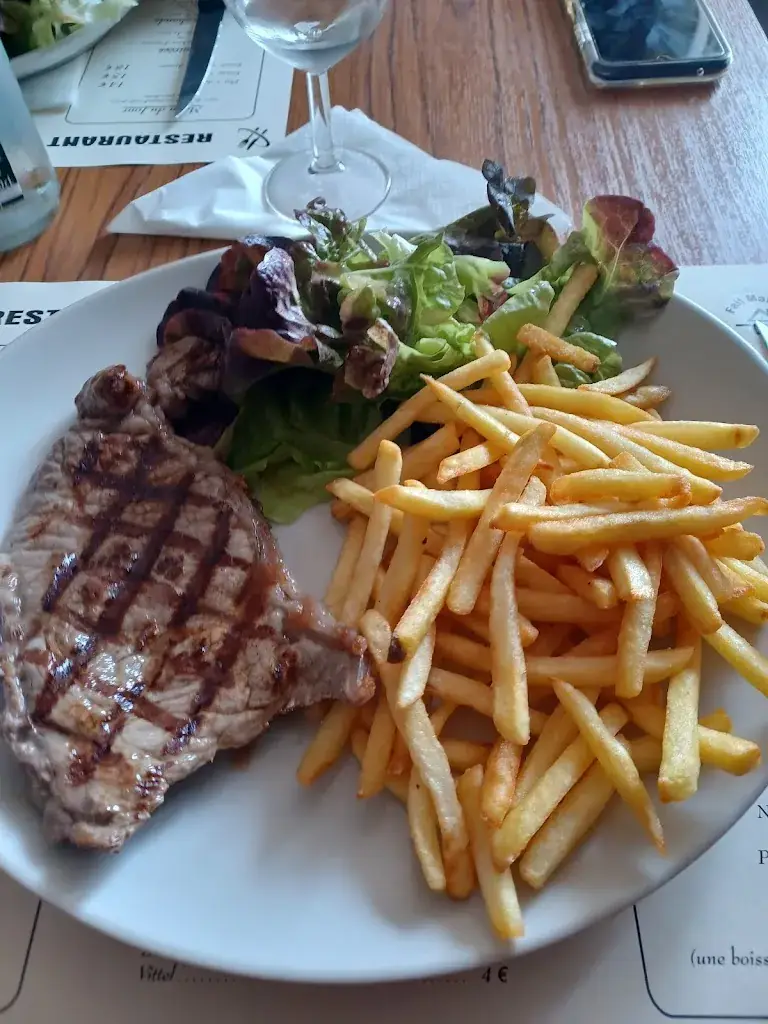 F marti_Restaurant La Vieille Auberge_Brioude_reseña