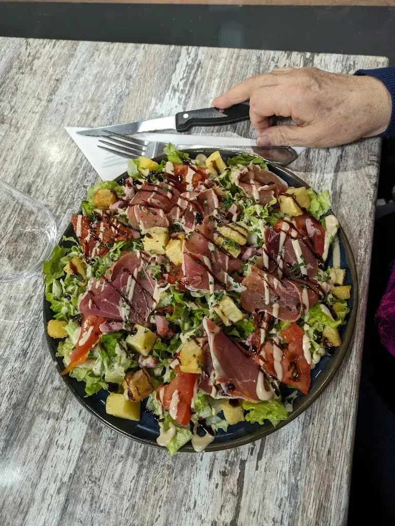 Ludivine “Ludi” Plouzeau_Au QG de Loulou_Sorigny_review