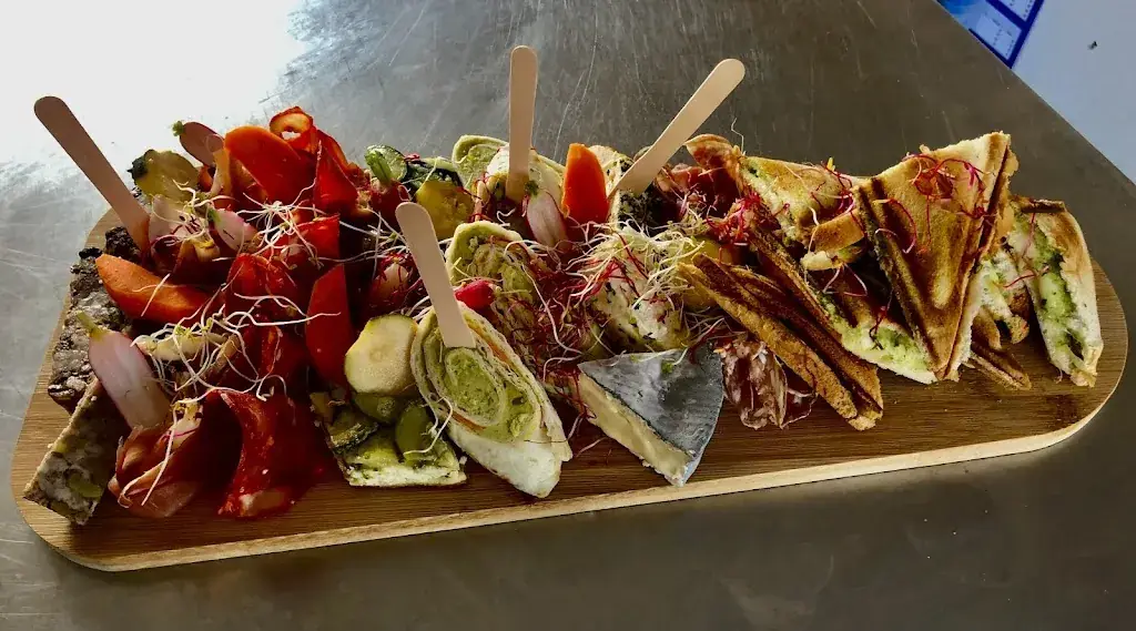 La Guinguette Du Domino_Suèvres_slider_image_3