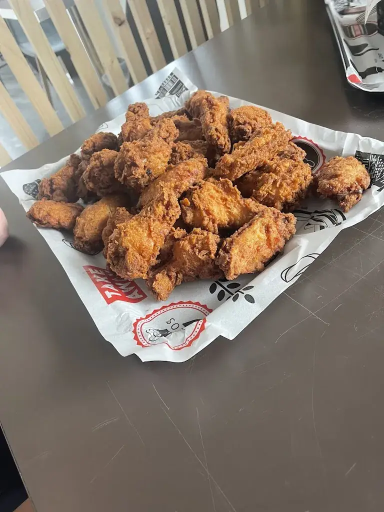 Menu_CHICKEN'MO_Tavers_image_3