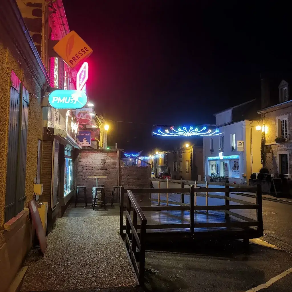 Le café de l'abbaye_Thiron-Gardais_slider_image_2