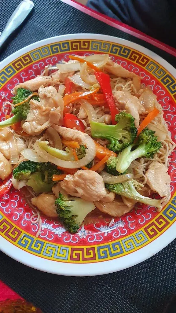 Mihai Popa_Le Nouveau Cambodge_Senonches_review