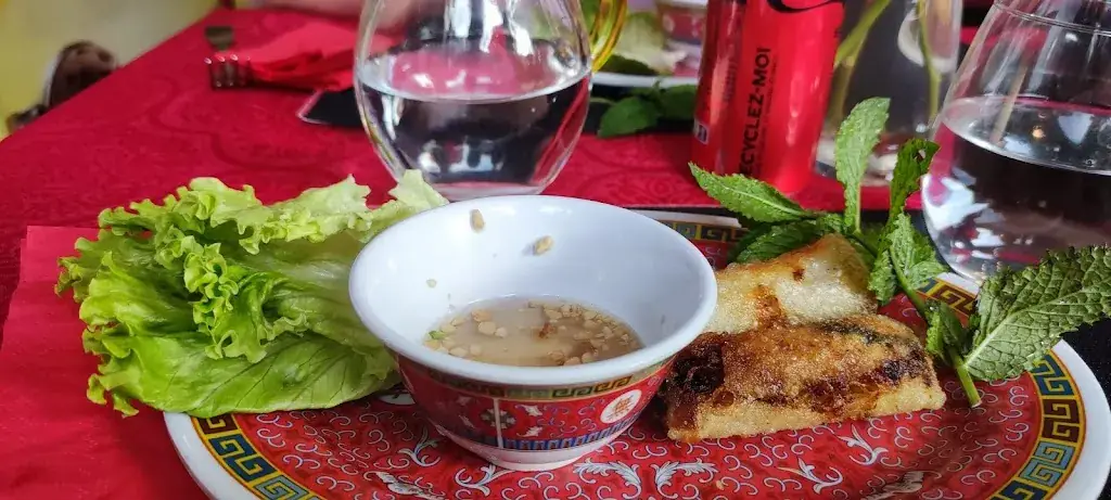 Marie R._Le Nouveau Cambodge_Senonches_review