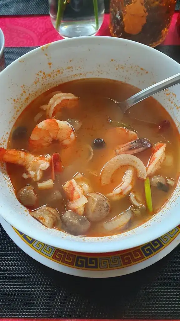 Le Nouveau Cambodge_Senonches_slider_image_3